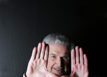 Claude Lelouch - Backstage © Rachid Bellak Pool Bestimage